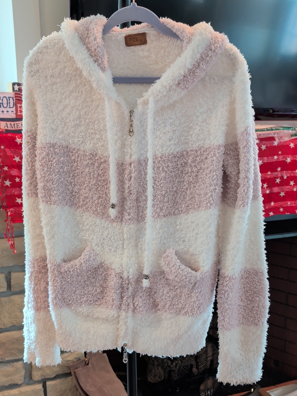 POL Plush Hooded Zip-Up Sweater in Cream and Light Pink